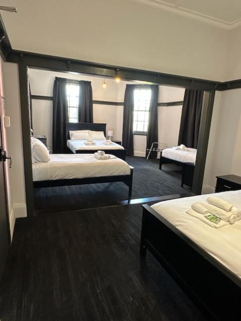 Royal Hotel Ryde Sydney Eksteriør billede