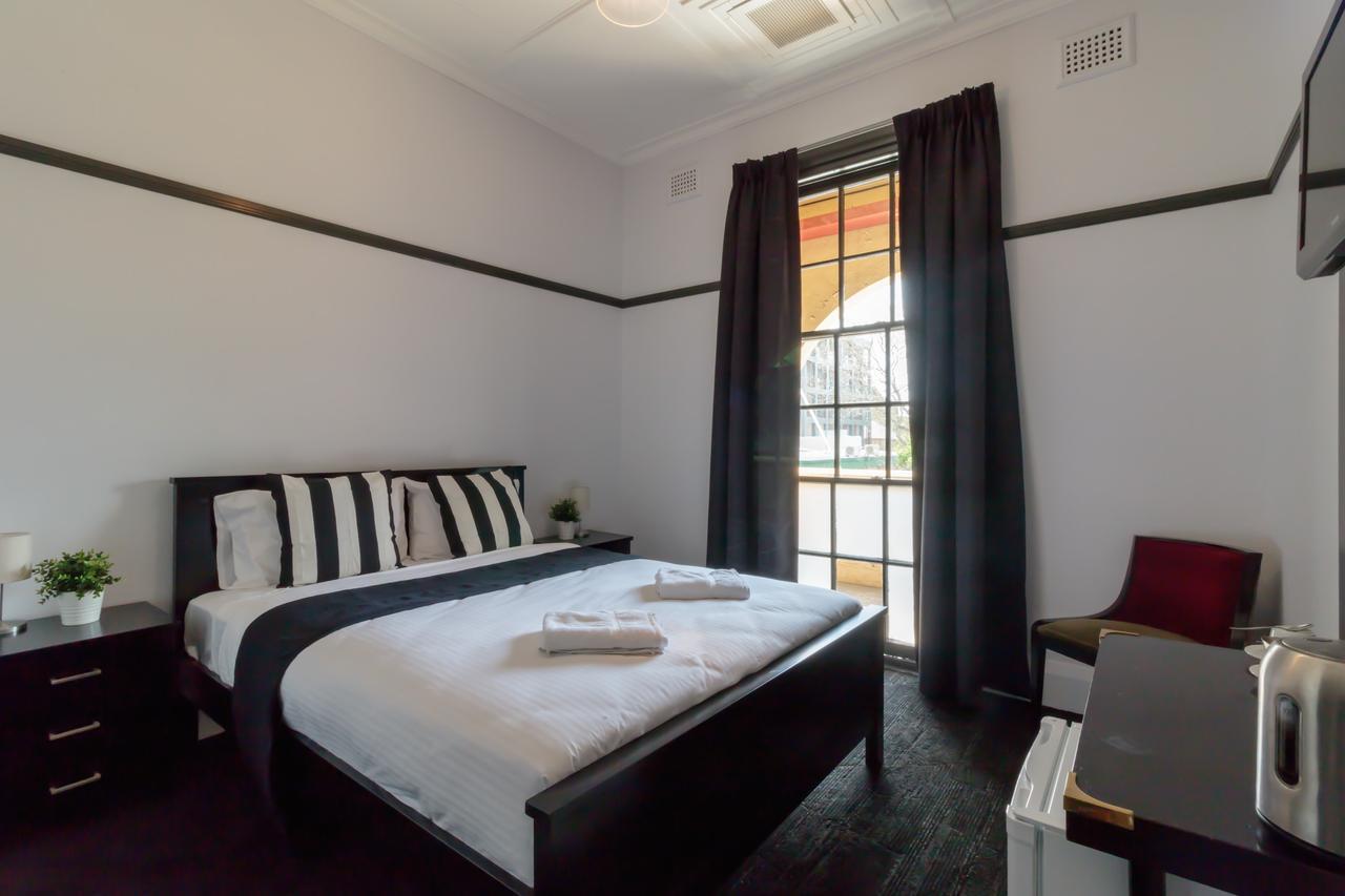 Royal Hotel Ryde Sydney Eksteriør billede